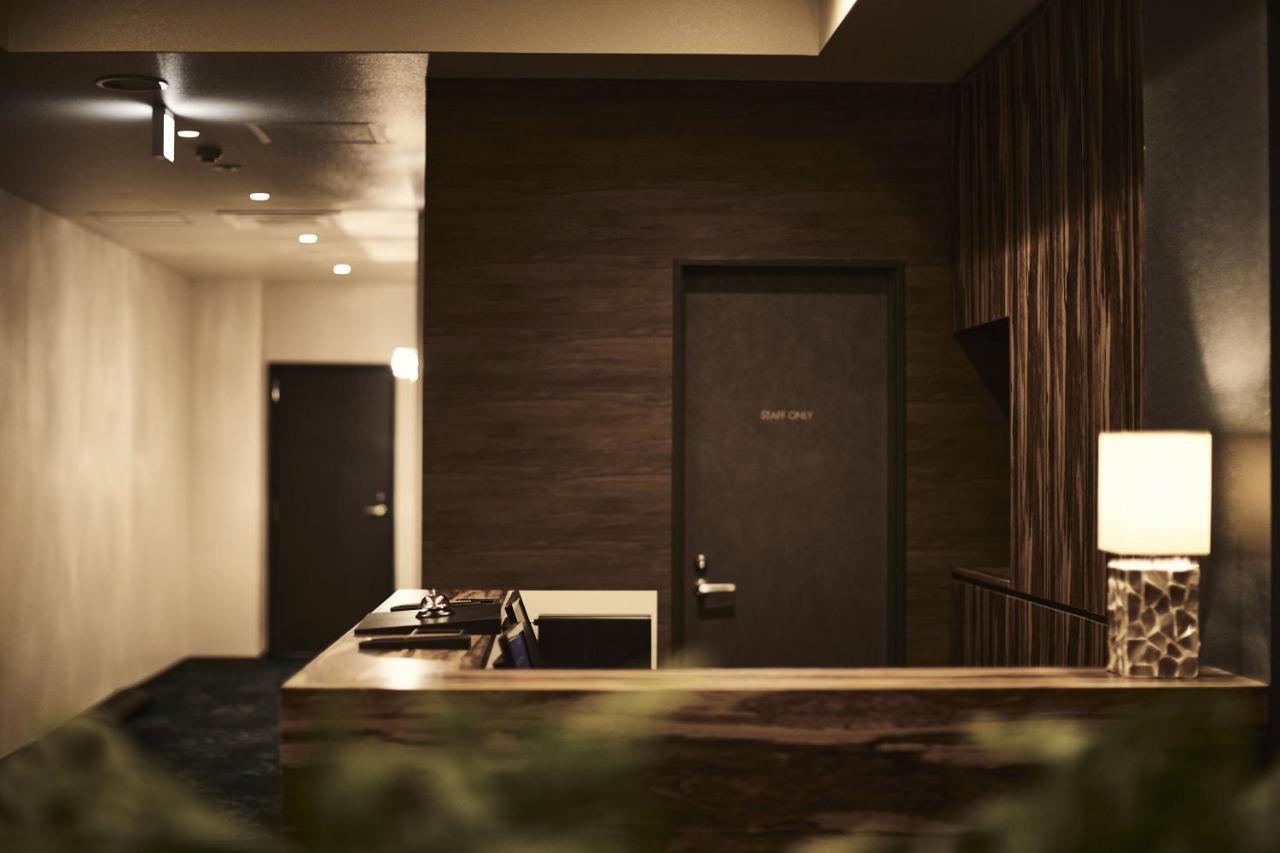 Hotel The Rock Осака Экстерьер фото